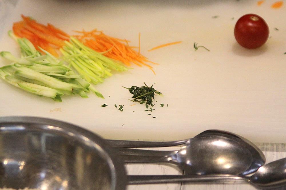Нескучная  итальянская классика: паста папарделле с цыпленком и овощами в сливочном соусе - фото 8