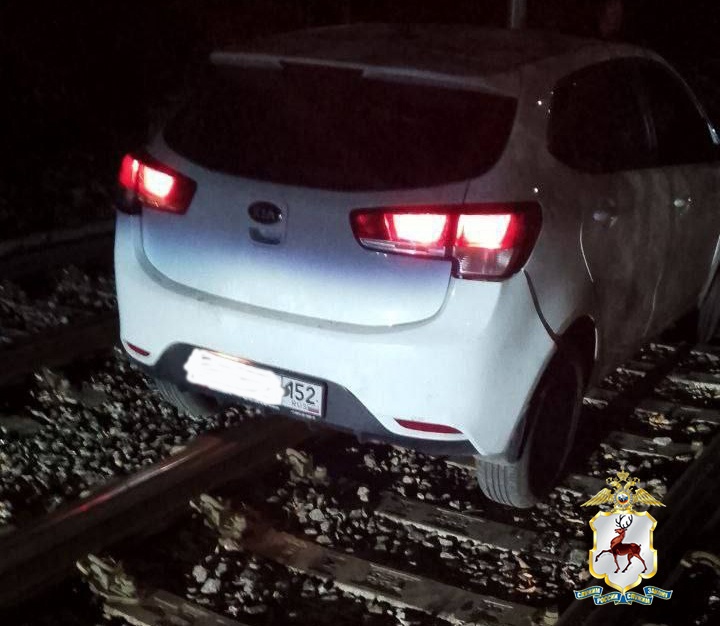 Полиция наказала водителя, перекрывшего трамвайные пути в Нижнем Новгороде - фото 1