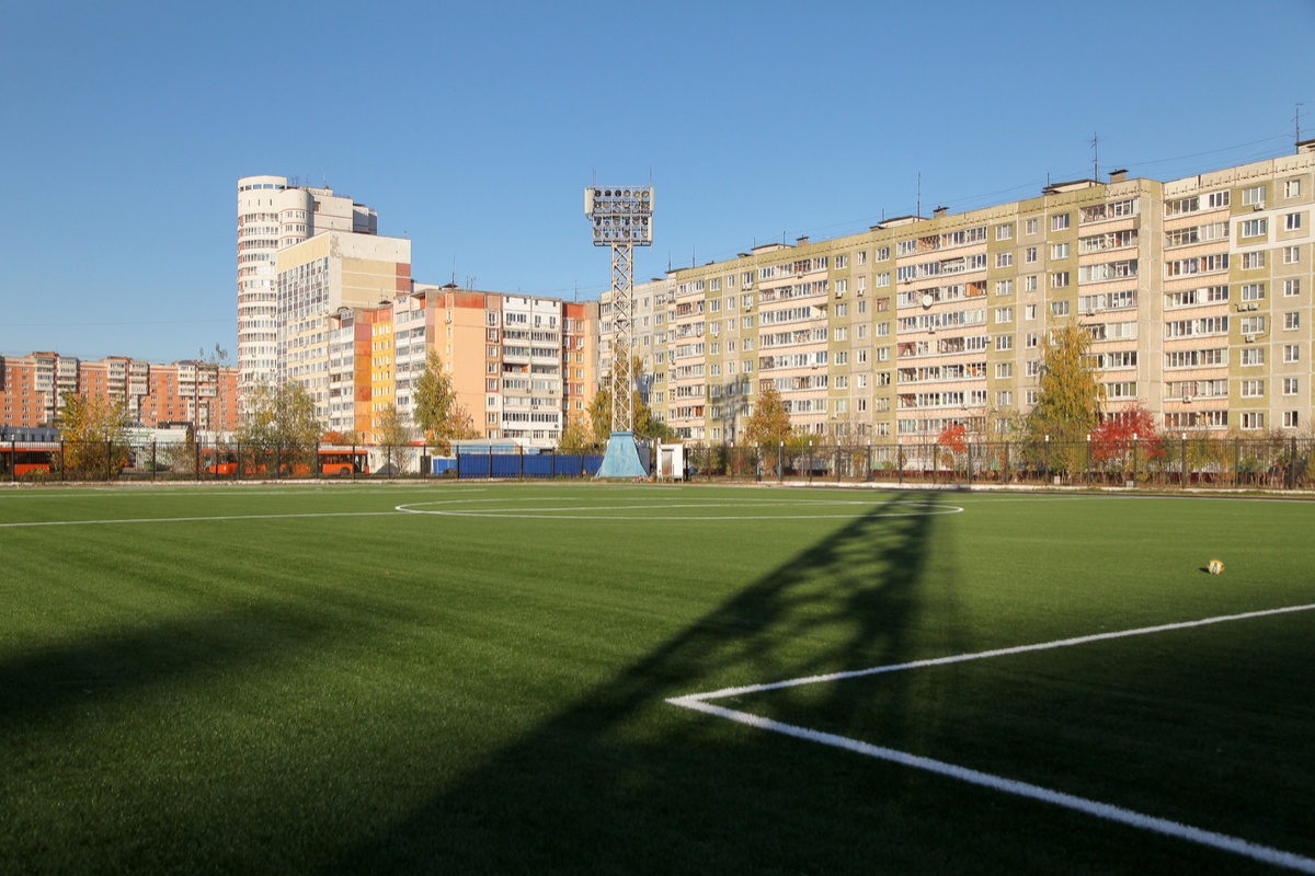 Завершается реконструкция стадиона «Чайка» в Автозаводском районе