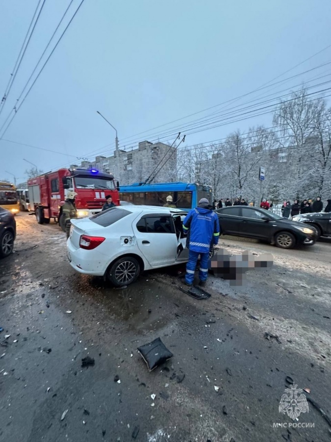Озвучены новые подробности о ДТП в Дзержинске, где погибли муж и жена - фото 1