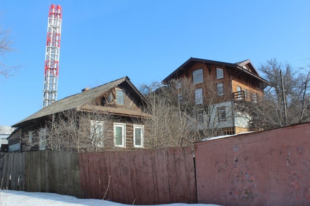 Два дома готовят к сносу на Больших Оврагах в Нижнем Новгороде - фото 1