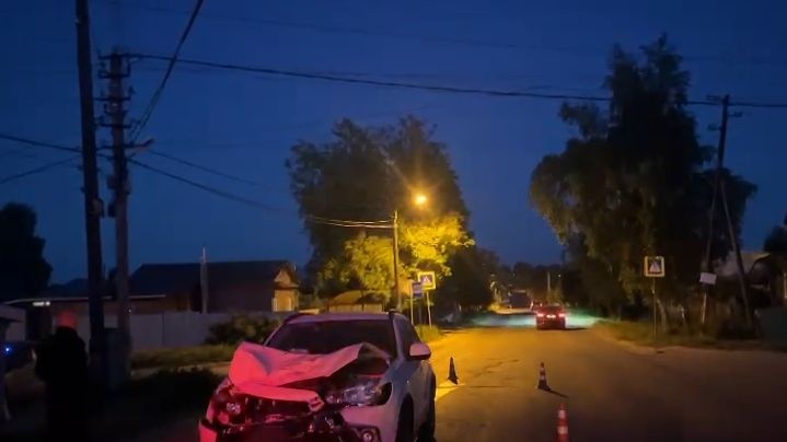 Два человека пострадали в ДТП с питбайком и легковушкой в Павлове - фото 1