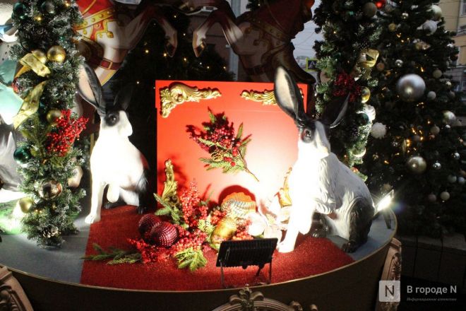 Новогодняя фотозона с кроликами и конями появилась в Нижнем Новгороде - фото 5