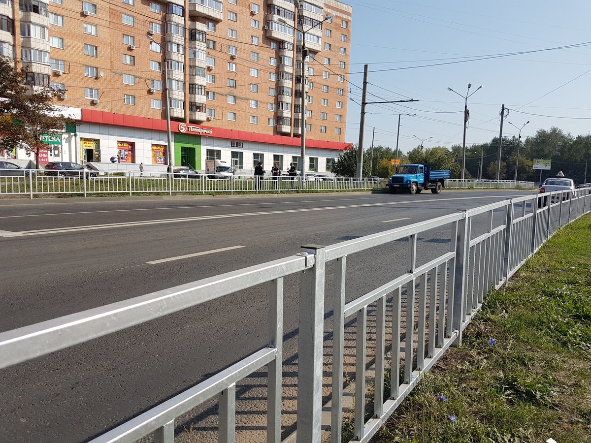 В Нижнем Новгороде установлено больше 5,2 тысячи погонных метров пешеходных ограждений - фото 3