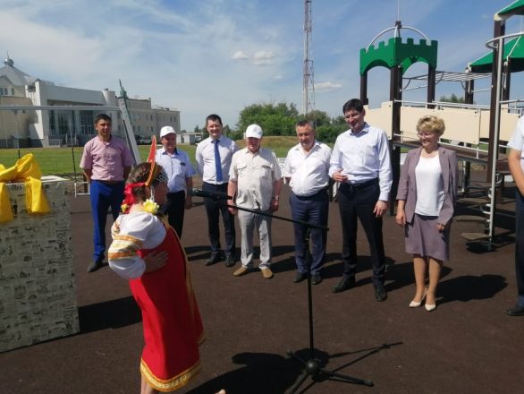 Детскую площадку почти за 4 млн рублей установили в Большом Болдине - фото 2