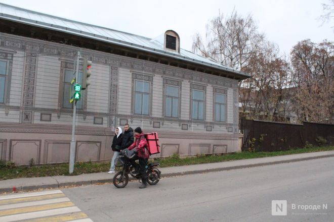 Фоторепортаж: как выглядит и чем поражает квартал 1833 года в Нижнем Новгороде - фото 17