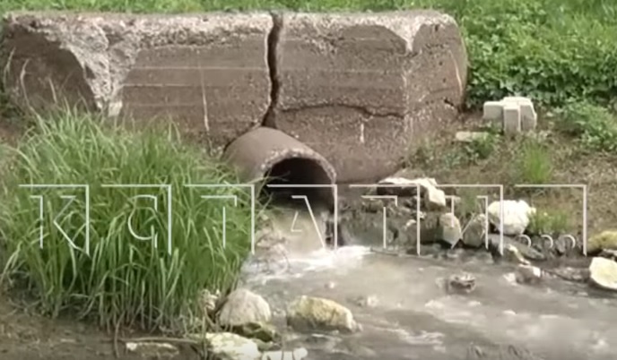 Нижегородцы жалуются на сброс сточных вод в Волгу под Городцом - фото 1