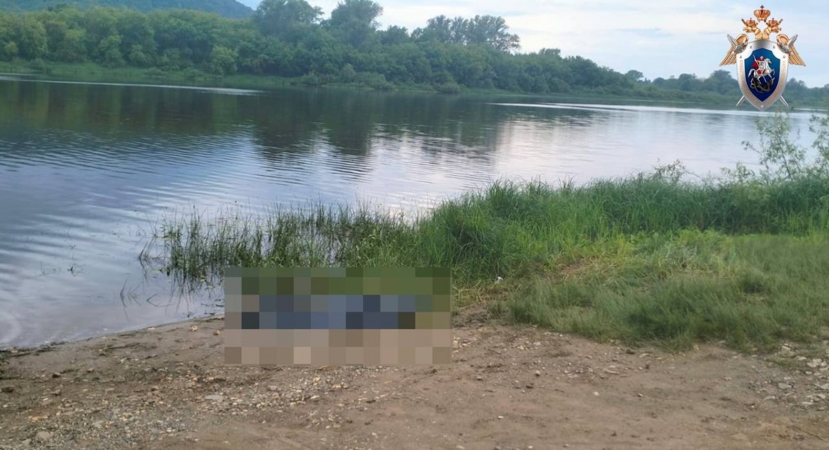 Следователи выясняют причины гибели женщины в Оке в Нижегородской области - фото 1