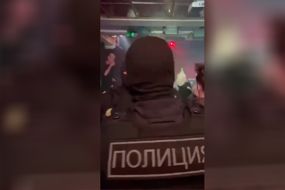 Полиция пресекла концерт в Москве с участием нижегородской панк-группы - фото 1