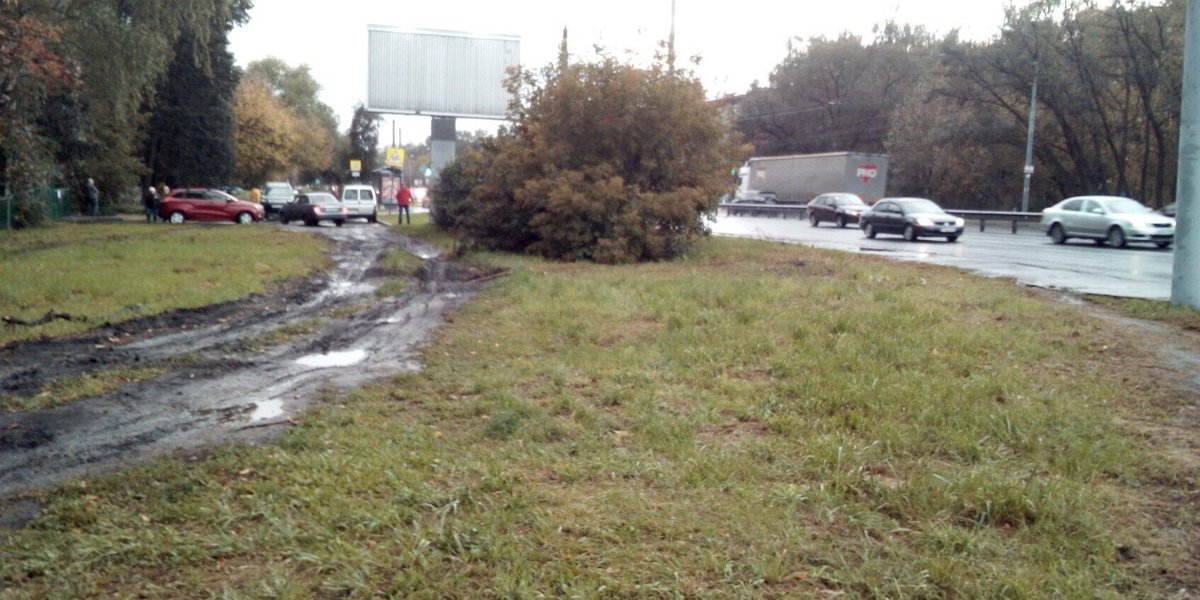 Водителям ограничат объезд по газону заторов на Кузбасской развязке - фото 1