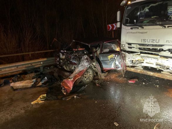 Опубликованы фото с места ДТП в Кстовском округе, где погибла женщина - фото 3