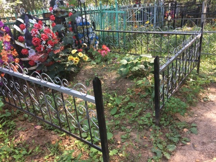Вандалы разграбили кладбище под Арзамасом (ФОТО)