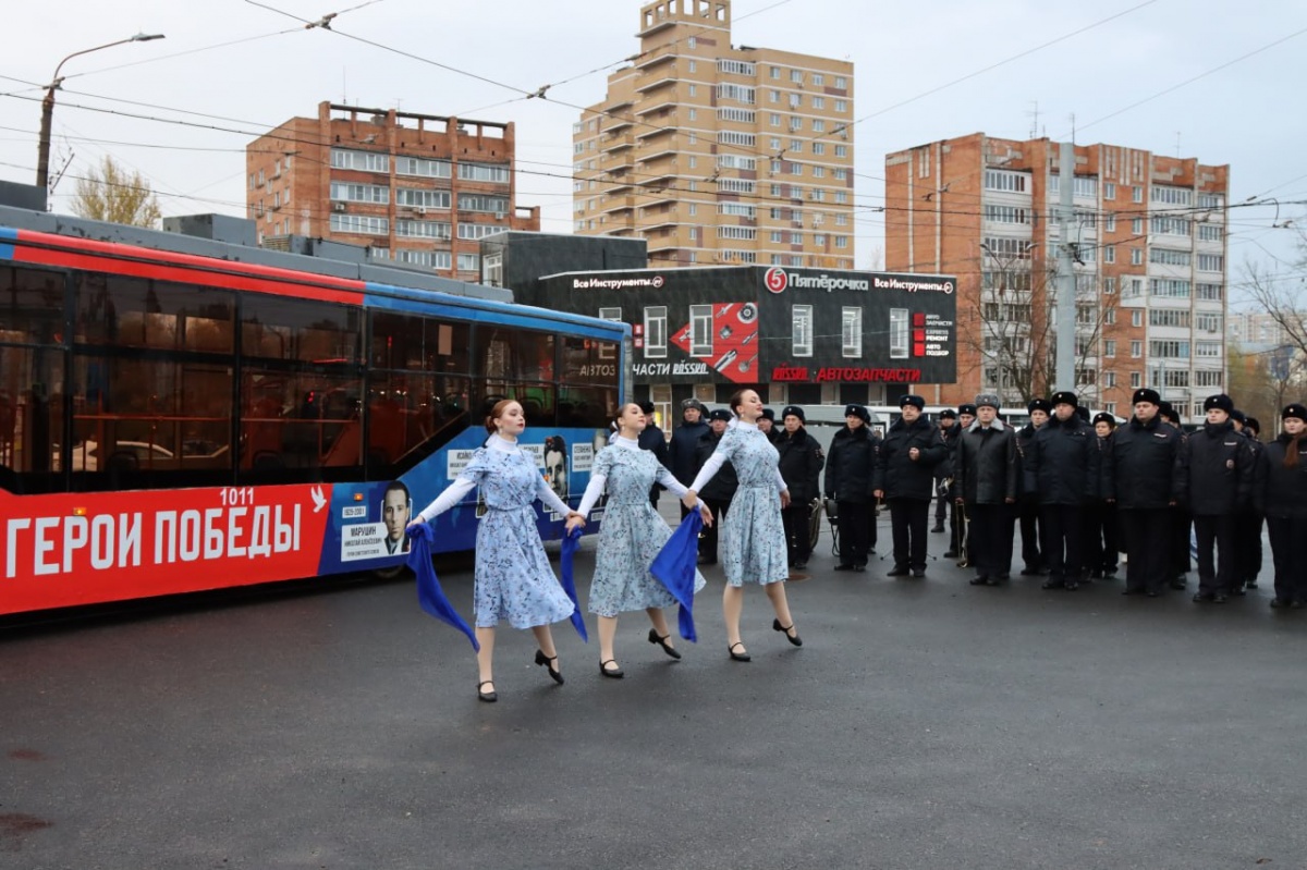 &laquo;Вагон Победы&raquo; курсирует на трамвайном маршруте № 5 в Нижнем Новгороде - фото 1
