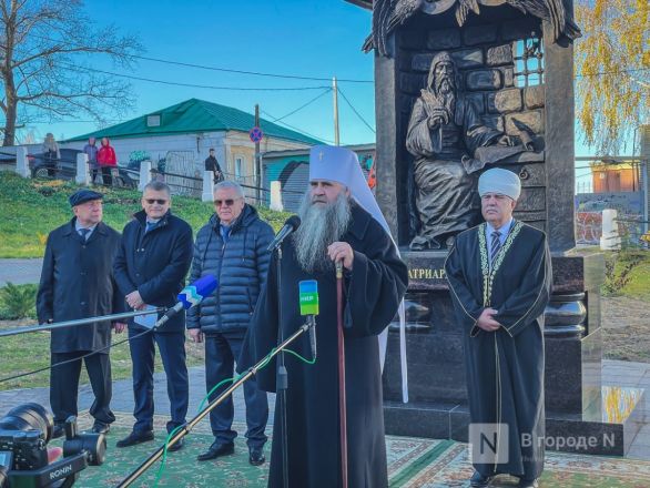 Памятник патриарху Гермогену открыли в Нижнем Новгороде - фото 4