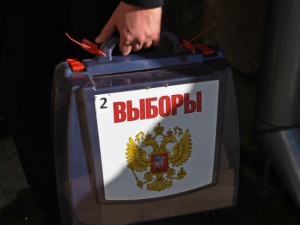 Дмитрий Николаев и Сергей Горин зарегистрировались на выборы в депутаты гордумы