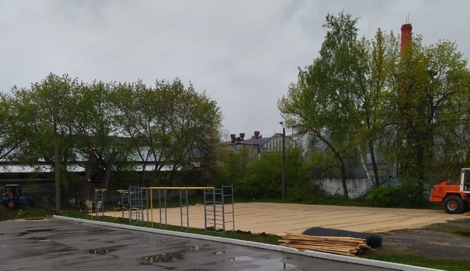 Две воркаут-площадки начали устанавливать в Сормовском районе - фото 1