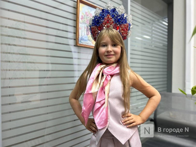 &laquo;Мечтаю сняться в Париже&raquo;. Милое интервью с 9-летней нижегородкой, которая взяла Гран-при на конкурсе красоты в Сочи - фото 11