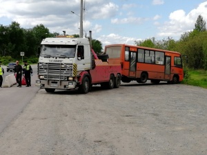 Неисправный автобус перевозил пассажиров в Нижнем Новгороде