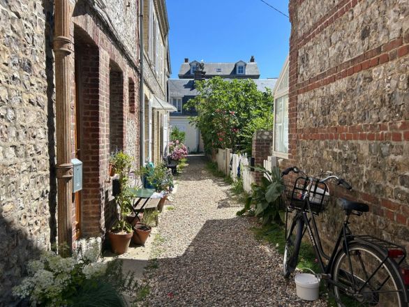 Восторг, бомжи и невкусная еда: нижегородка рассказала об удивительном путешествии в Париж - фото 75