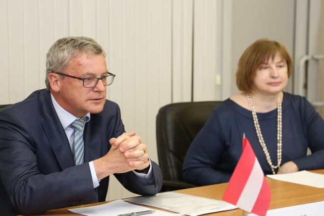 Глеб Никитин встретился с новым послом Австрии в России - фото 1