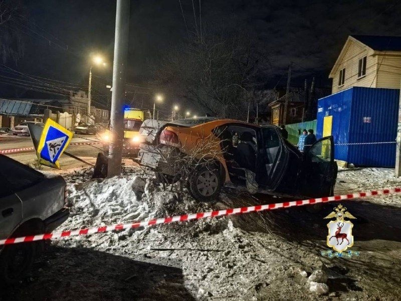 Пострадавшие в страшном ДТП на остановке в Сормове остаются в больнице