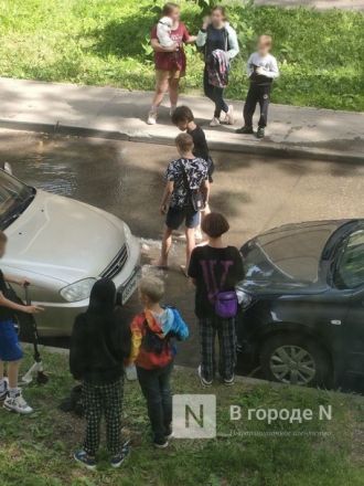 Улицу затопило в Автозаводском районе из-за прорыва на водопроводе - фото 2