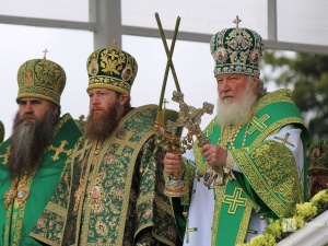 Патриарх Кирилл возглавил божественную литургию в Дивееве