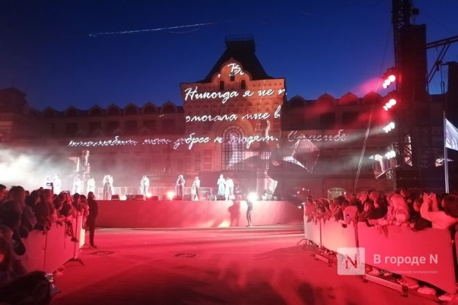 Иммерсивное шоу в постановке Ильи Авербуха состоялось в день 200-летия Нижегородской ярмарки - фото 47